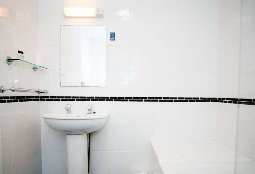 غرفة قياسية, De Normandie