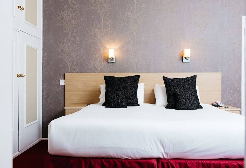 غرفة قياسية, De Normandie