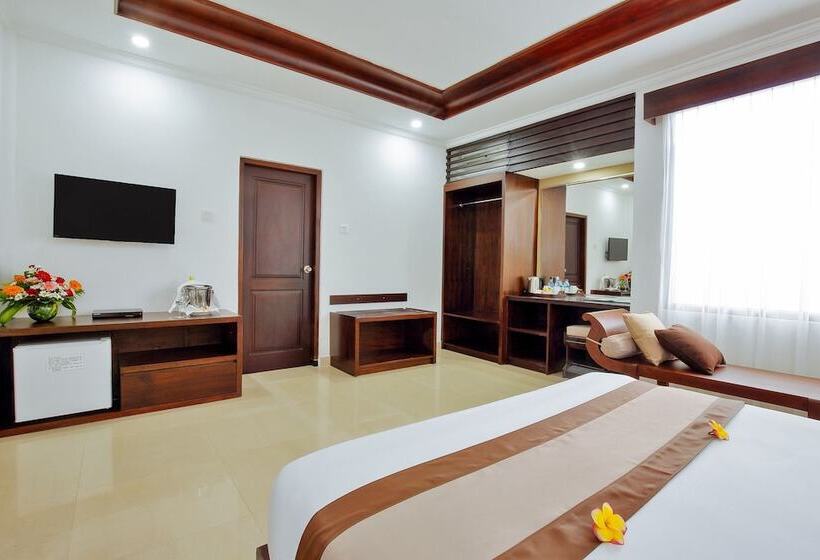 Номер Deluxe, Dewi Sri