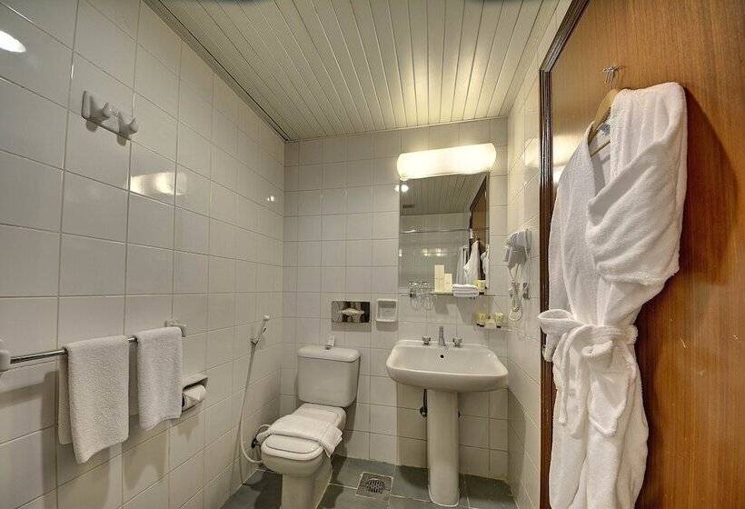 חדר סטנדרט לארבעה, Elaf Taiba