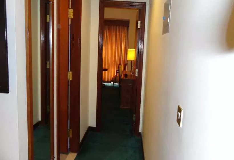 سوییت جونیور, Elaf Taiba