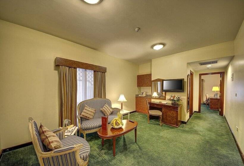 סוויטת ג'וניור, Elaf Taiba