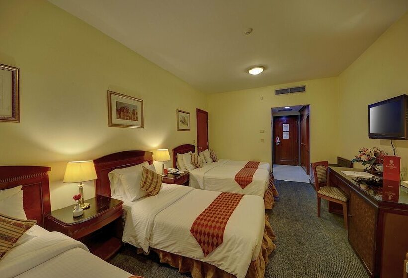 חדר סטנדרטי לשלושה עם נוף, Elaf Taiba