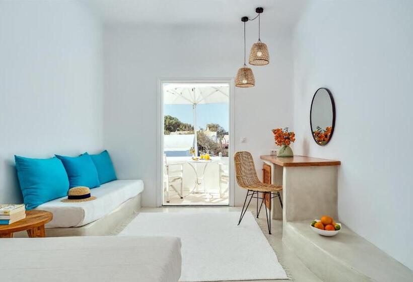 اتاق استاندارد با چشم‌انداز دریا, Finikia Memories