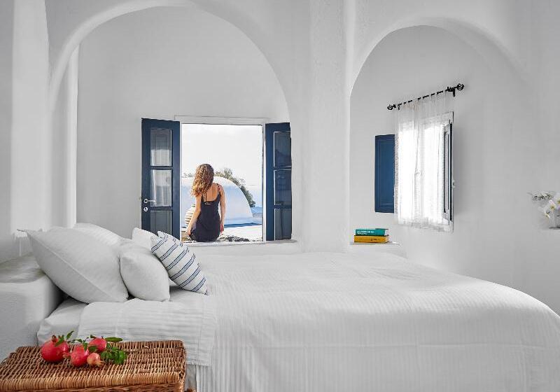 سوییت با چشم‌انداز دریا, Finikia Memories