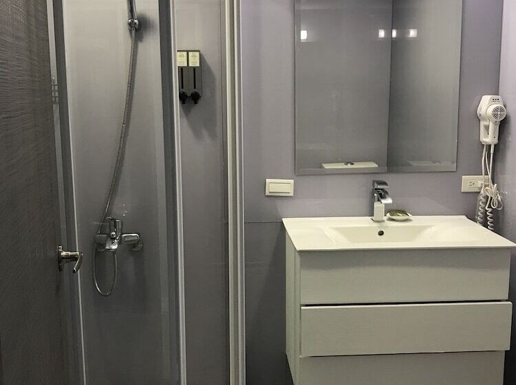 اتاق سوپریور, Golden Garden