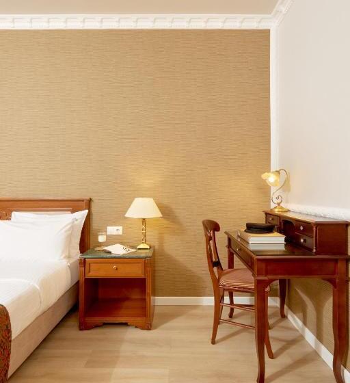 غرفة كلاسيكية, Grand Hotel Palace