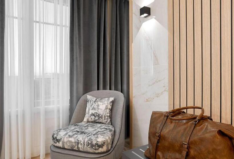 غرفة بريميوم, Grand Hotel Palace