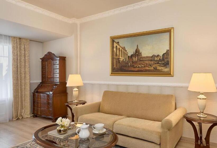 جناح كلاسيكي, Grand Hotel Palace