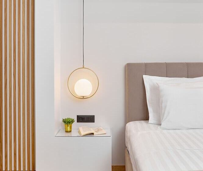 جناح, Grand Hotel Palace