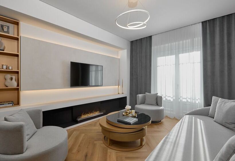 جناح, Grand Hotel Palace