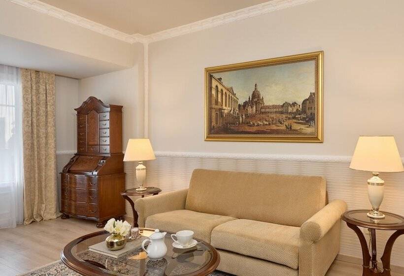 جناح كلاسيكي, Grand Hotel Palace