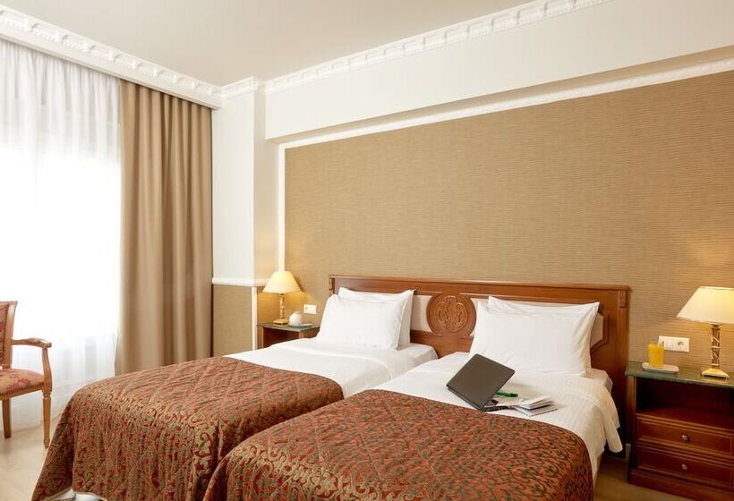 غرفة كلاسيكية متصّلة, Grand Hotel Palace