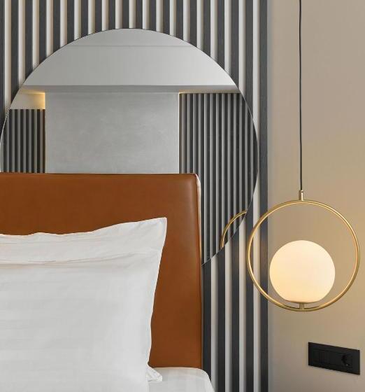 جناح ديلوكس, Grand Hotel Palace