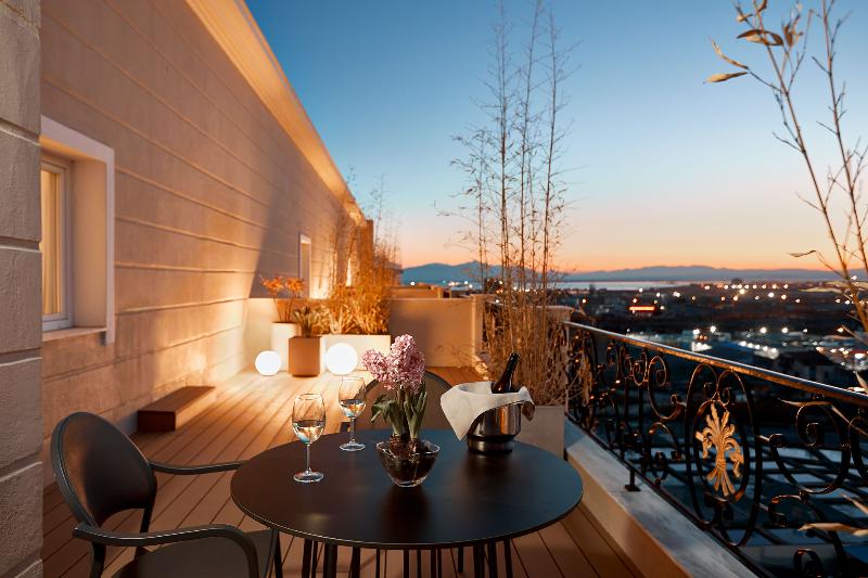 جناح, Grand Hotel Palace