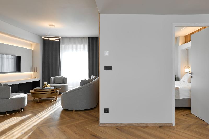 جناح, Grand Hotel Palace