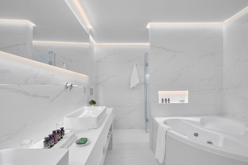 جناح ديلوكس, Grand Hotel Palace