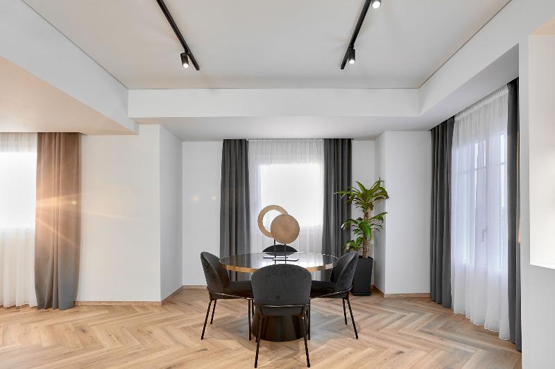 جناح, Grand Hotel Palace