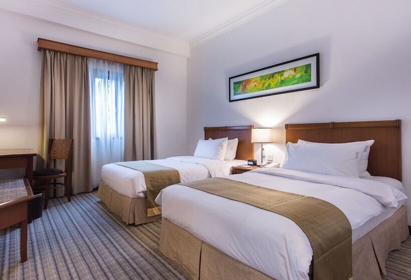 جناح, Holiday Inn Resort Batam, An Ihg