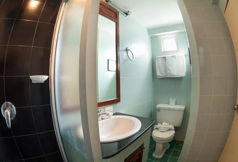 اتاق لوکس با چشمانداز دریا, Orchid Hotel And Spa Kalim Bay