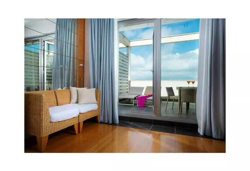 Suite with Terrace, Towers Hotel Stabiae Sorrento Coast