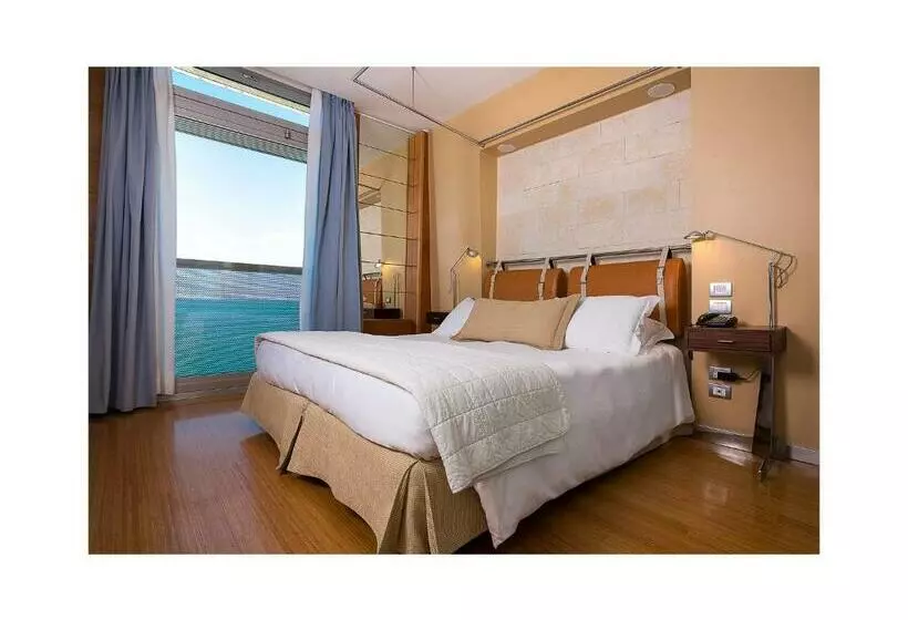 اتاق خانوادگی, Towers Hotel Stabiae Sorrento Coast