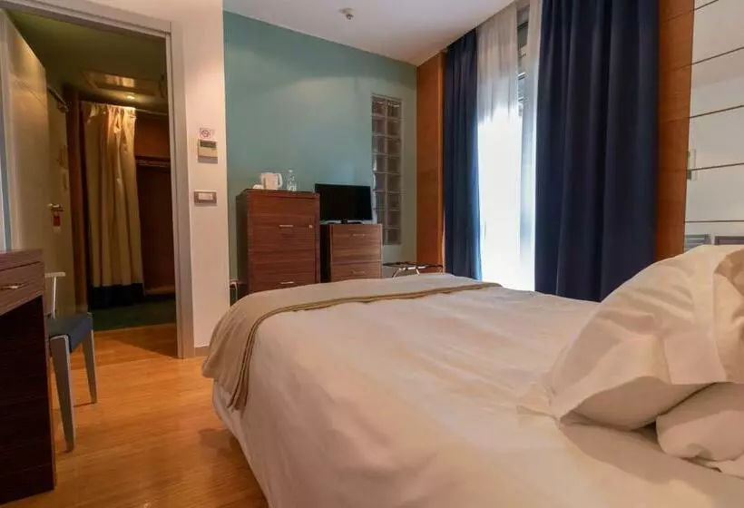 اتاق استاندارد یک نفره, Towers Hotel Stabiae Sorrento Coast