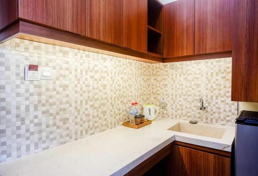 디럭스 룸, Urbanview Rumah Kandjani Yogyakarta