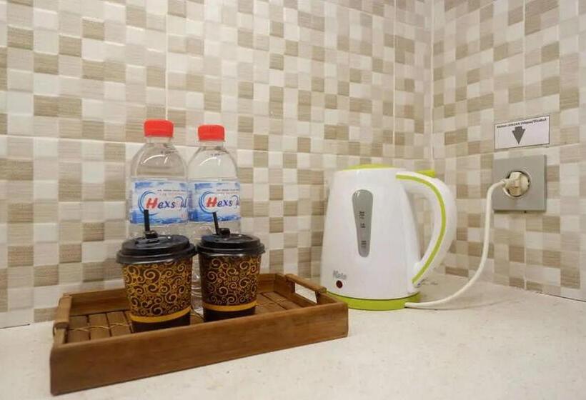 디럭스 룸, Urbanview Rumah Kandjani Yogyakarta