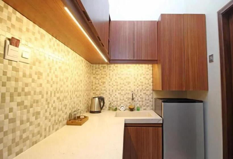 디럭스 룸, Urbanview Rumah Kandjani Yogyakarta