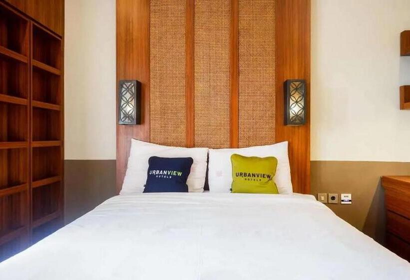 디럭스 룸, Urbanview Rumah Kandjani Yogyakarta