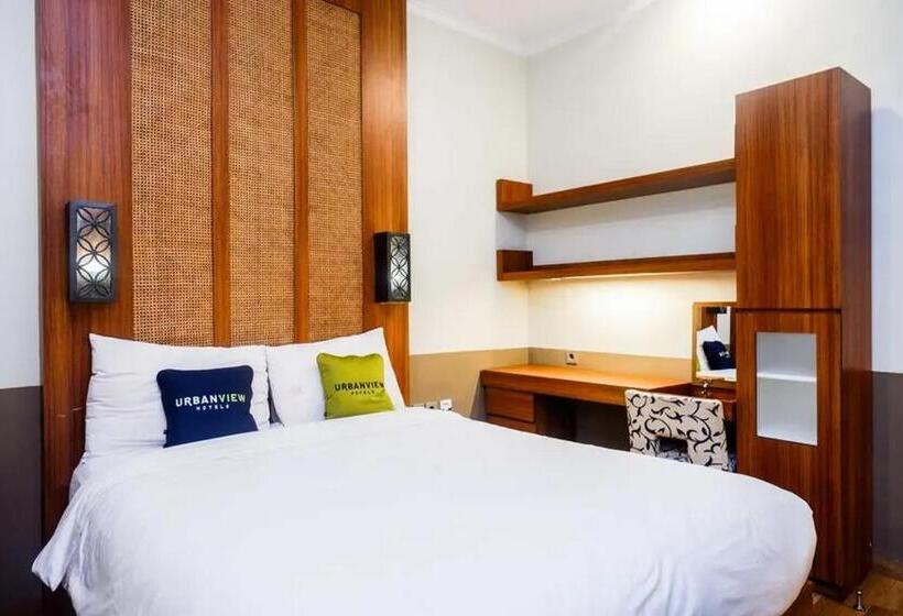 디럭스 룸, Urbanview Rumah Kandjani Yogyakarta