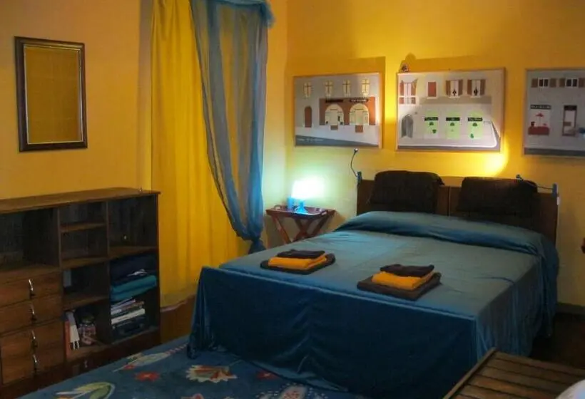 バルコニー付きスタンダードトリプルルーム, B&b La Colombera