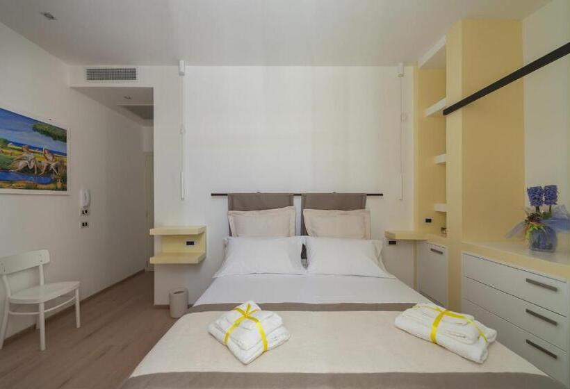 キングサイズベッドのスタンダードルーム, Dimora Pietrabianca