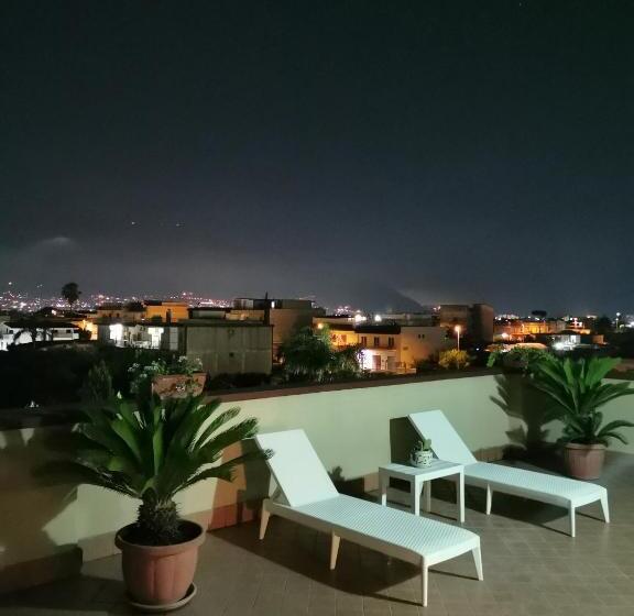 شقة غرفة واحدة مزودة بتراس, B&b Atrium