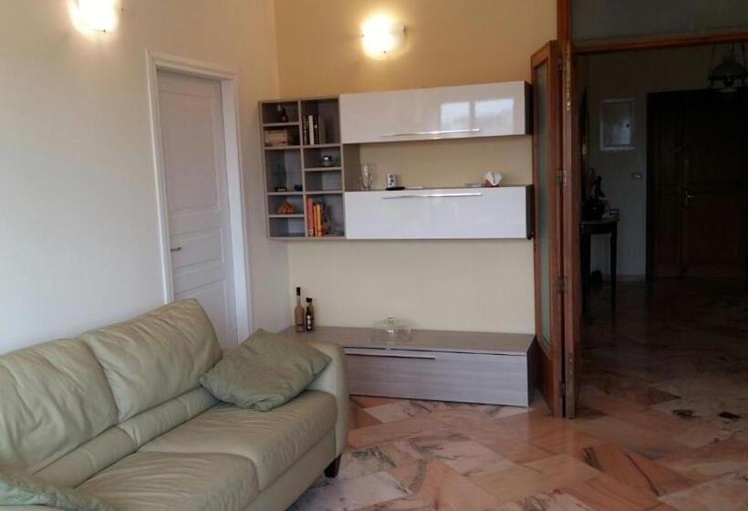 Standard room with outdoor bath, B&b Domus Lupiae