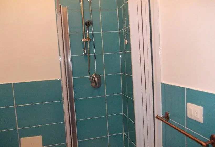 スタンダードルーム, B&b Porta Di Suso