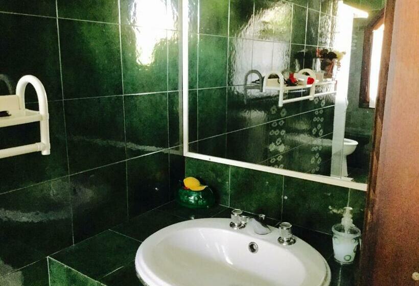 غرفة قياسية, Villa Gandamar