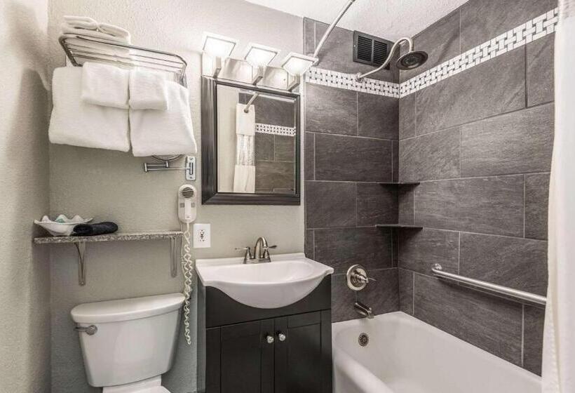 غرفة قياسية, Bothwell Sedalia Central District, Ascend Hotel Collection