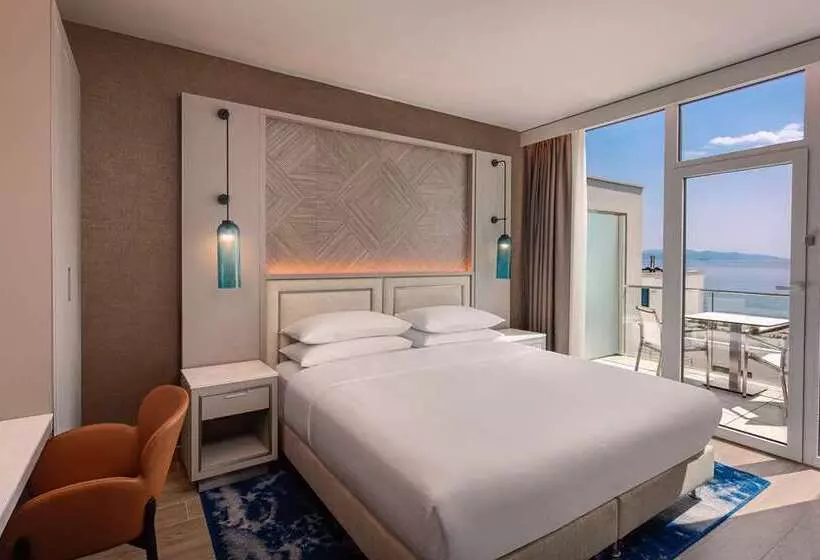 سوییت, Baia Di Chia Resort Sardinia, Curio Collection By Hilton