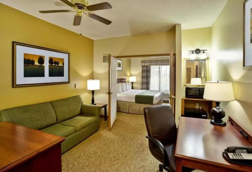 キングサイズベッドのスイートルーム, Country Inn & Suites By Radisson, Marion, Oh
