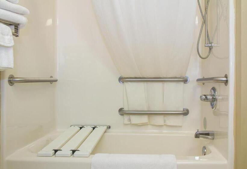 غرفة قياسية سرير كينج لذوى الإحتياجات الخاصة, Country Inn & Suites By Radisson, Marion, Oh