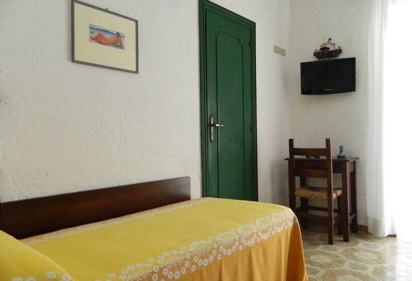 اتاق استاندارد یک نفره, Don Pedro