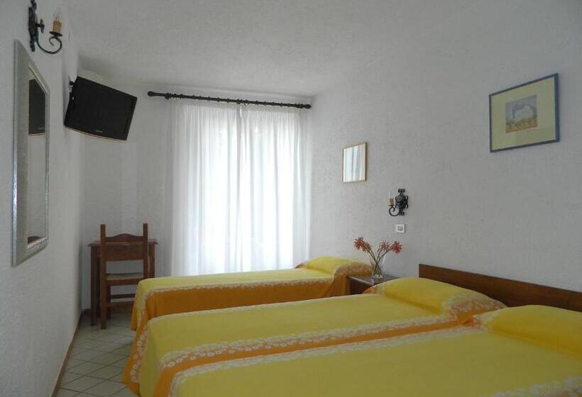 اتاق خانوادگی, Don Pedro