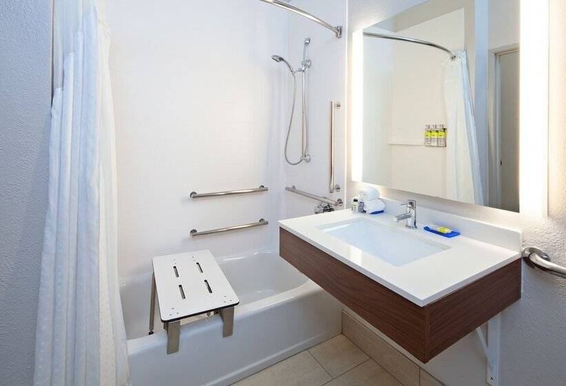 Люкс, Holiday Inn Express & Suites Rancho Mirage   Palm Spgs Area, An Ihg