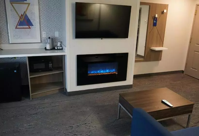 キングサイズベッドのスイートルーム, Holiday Inn Express & Suites Salt Lake City N  Bountiful