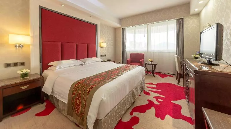 キングサイズベッドのスタンダードルーム, Holiday Inn Express Xiamen Lushan Shopping Center, An Ihg