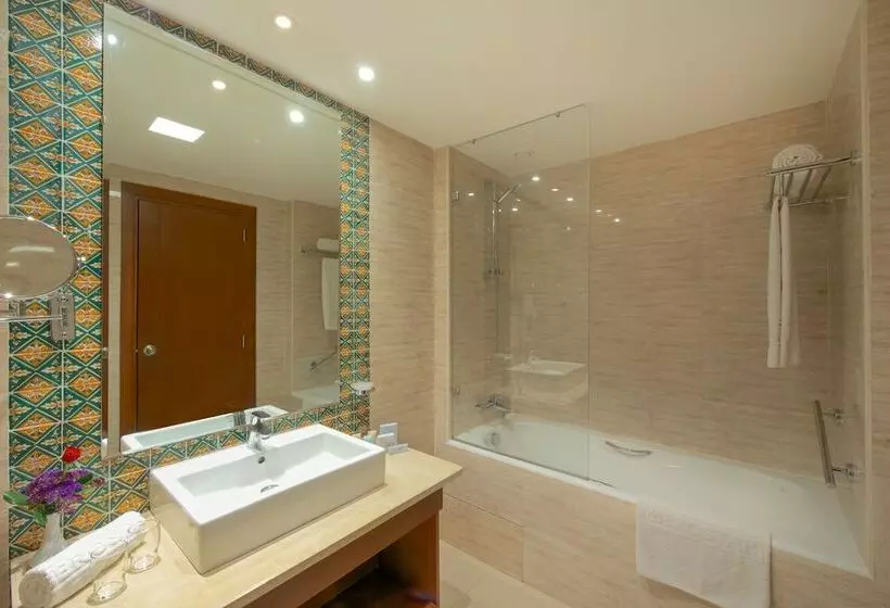 اتاق استاندارد با چشم‌انداز دریا, Iberostar Selection Royal El Mansour