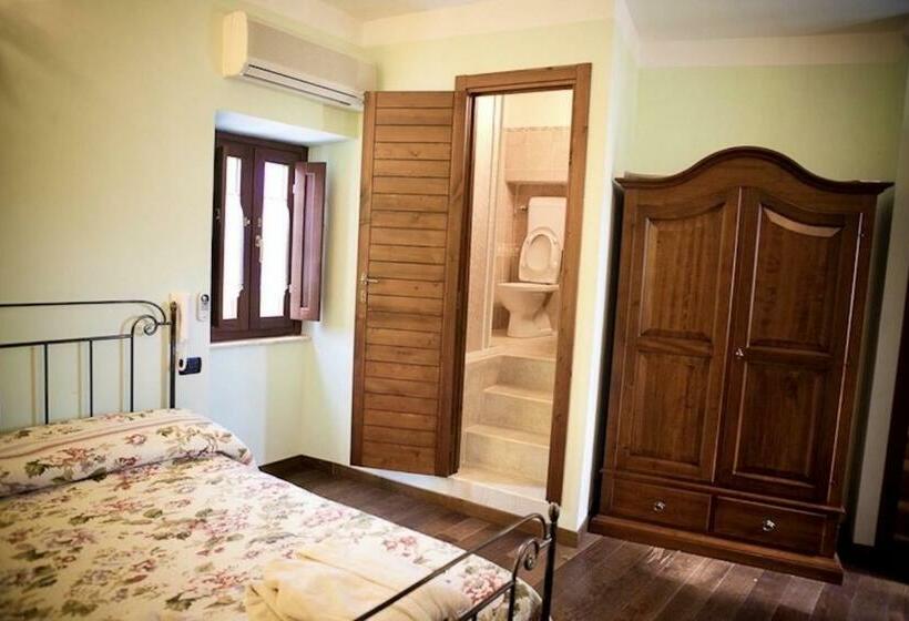 غرفة سوبيريور, Torre Dei Sogni B&b