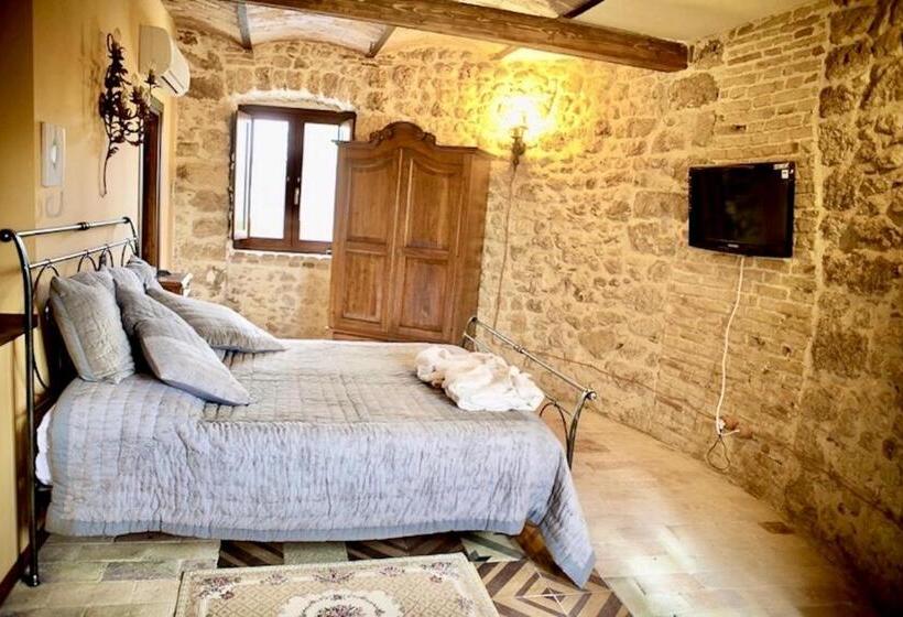 غرفة سوبيريور, Torre Dei Sogni B&b